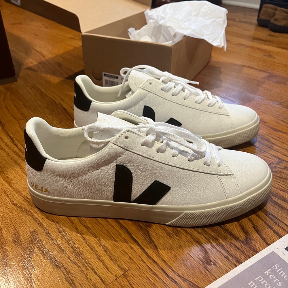VEJA Campo Chromefree White/Black Size 11